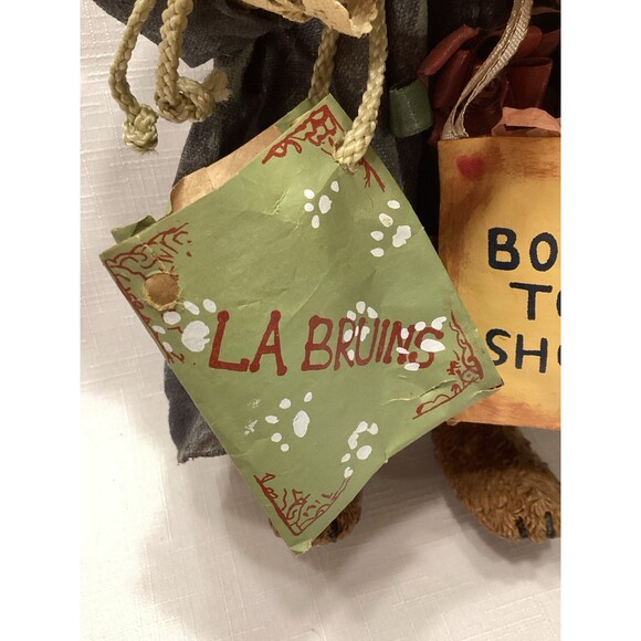 Boyd’s Bears Crumpleton’s Born to Shop Grace Z. Beartique Mixed Media Figure - Picture 4 of 12